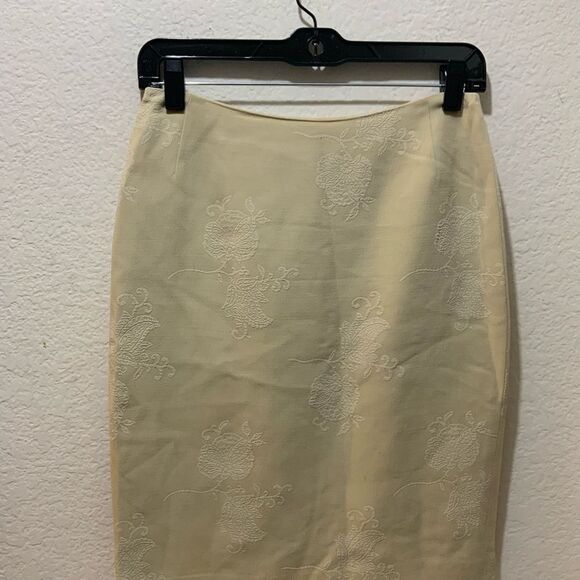 Vintage Emanuel Ungaro 2 pcs suit  Womens  Size 4/38 Cream Ivory  Wool rayon - Picture 10 of 14